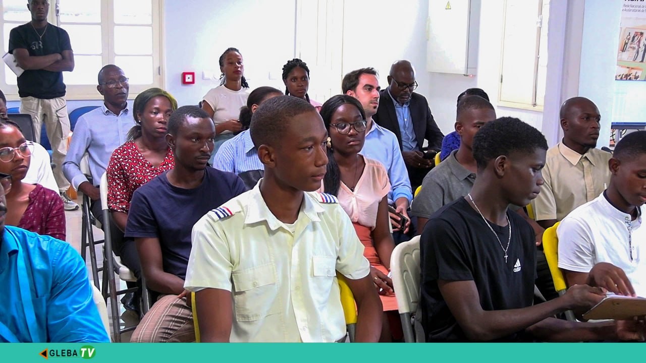 Jovens incentivados a concorrer a financiamento internacional para projetos climáticos