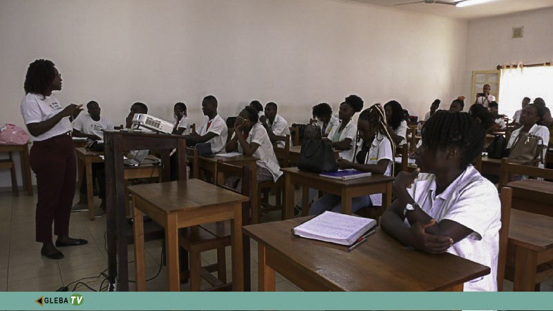 Banco Central sensibiliza estudantes sobre direitos e deveres do consumidor financeiro