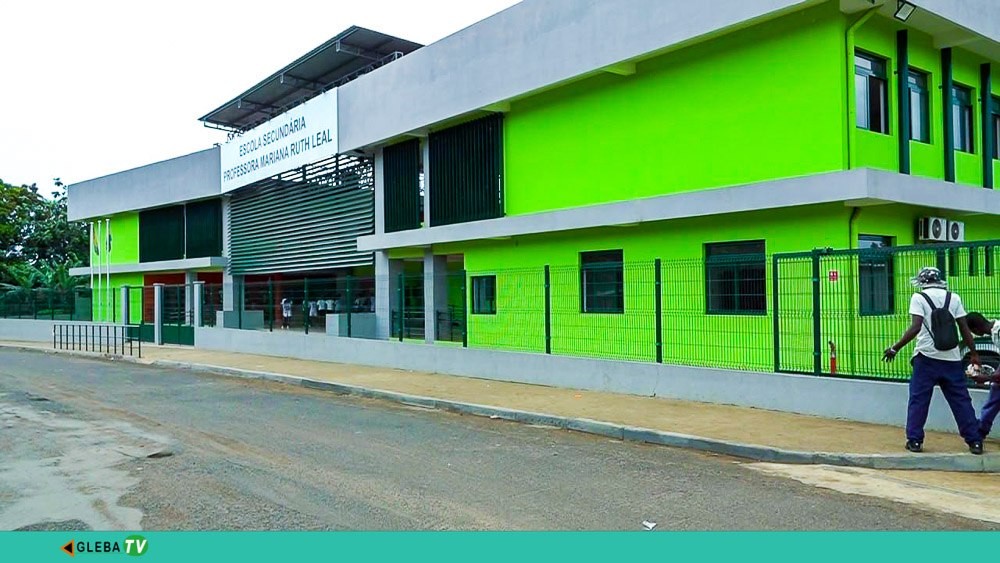 Bombeiros reforçam prevenção de incêndios em escola e alertam para responsabilidade coletiva