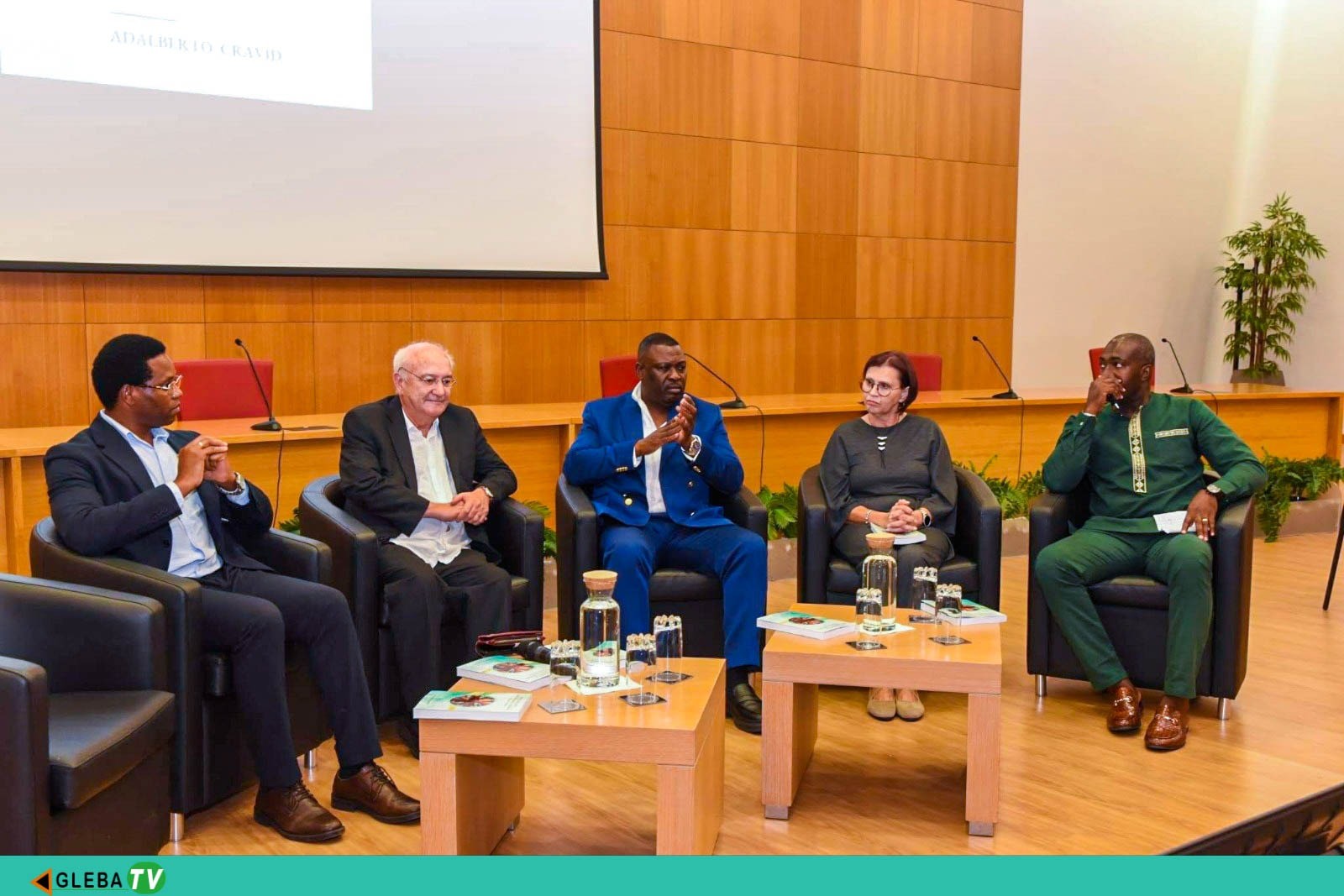 Apresentação da obra A Integração da Comunidade Lusófona no Reino Unido» reúne figuras de relevo da lusofonia