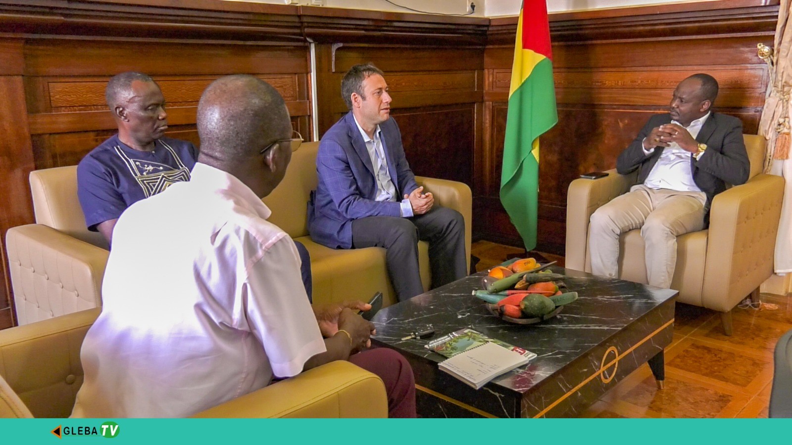 FAO avalia Programa Nansen em São Tomé e Príncipe e recebe pedido de estudo da biomassa marinha